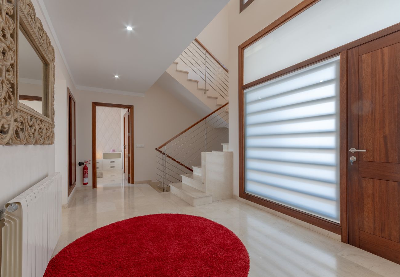 Villa en Maria de la salut - Villa Es Sequer · Family town house with pool