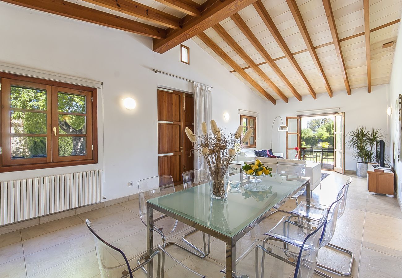 Country house in Lloseta - Finca del Horts · Family finca with pool in a perfect location