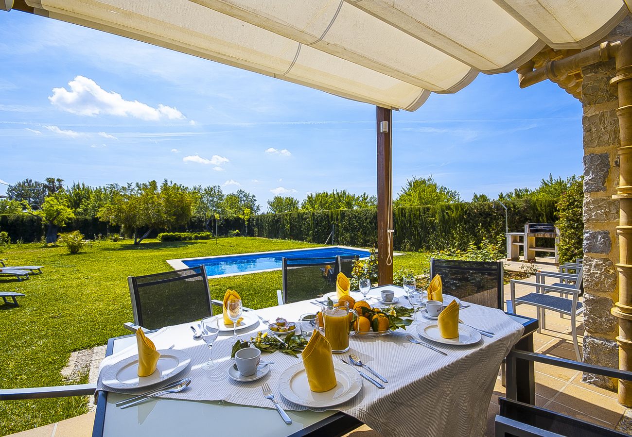 Country house in Lloseta - Finca del Horts · Family finca with pool in a perfect location