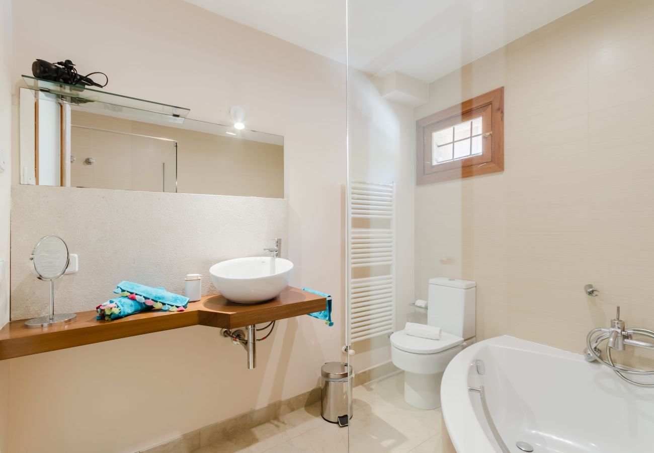 Country house in Lloseta - Finca del Horts · Family finca with pool in a perfect location