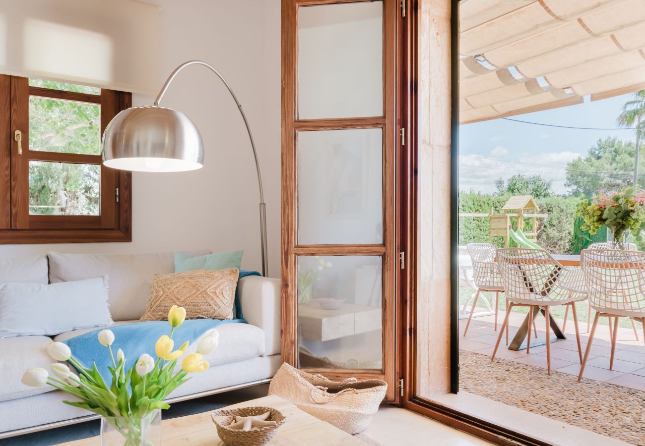 Country house in Lloseta - Finca del Horts · Family finca with pool in a perfect location
