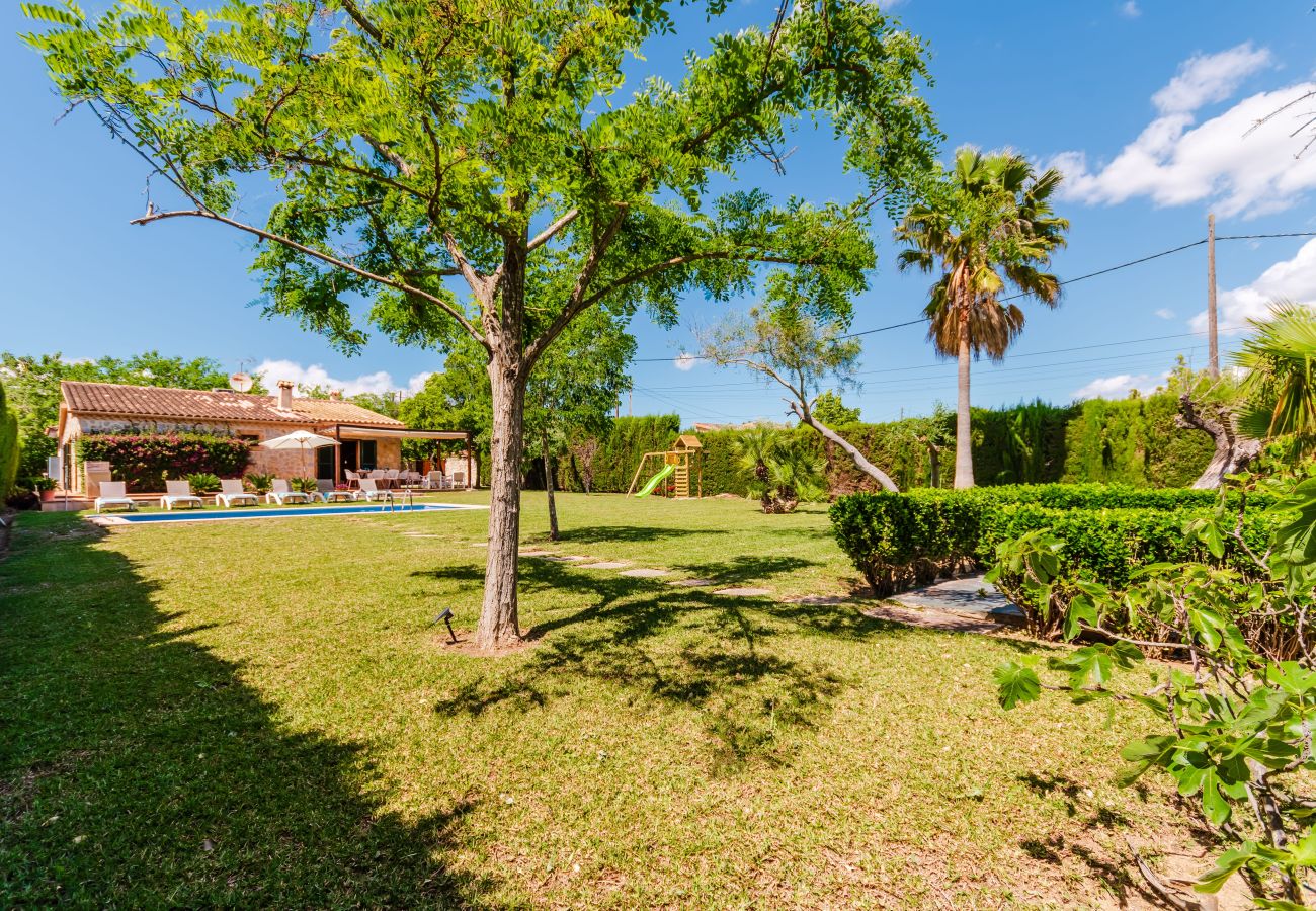 Country house in Lloseta - Finca del Horts · Family finca with pool in a perfect location