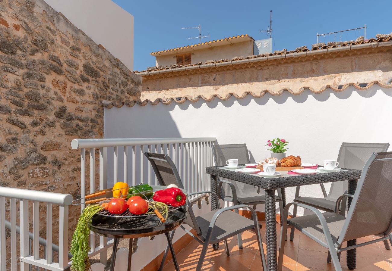 House in Alcudia - Ca Na Serrieta: Great house in Alcudia old town