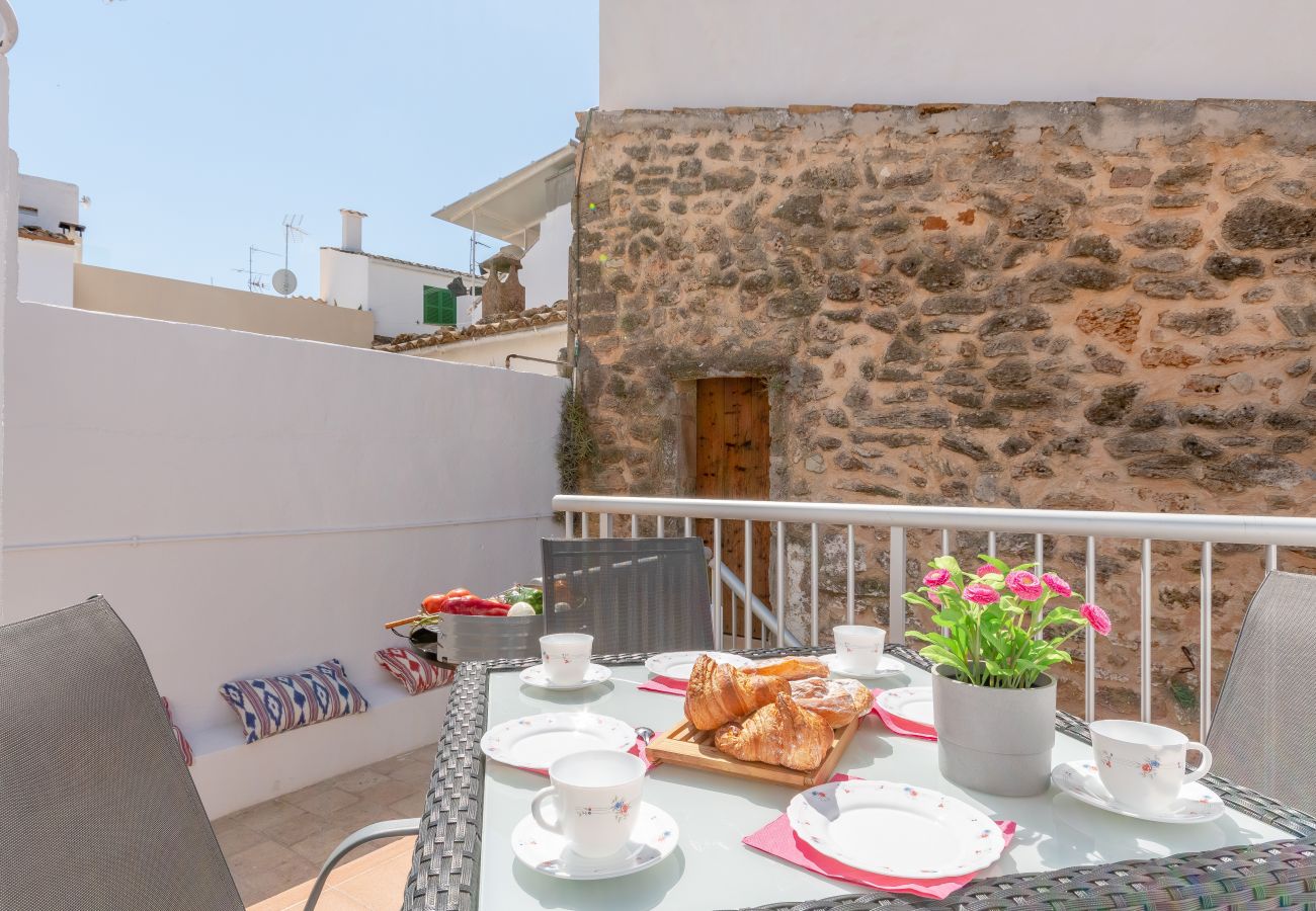 House in Alcudia - Ca Na Serrieta: Great house in Alcudia old town