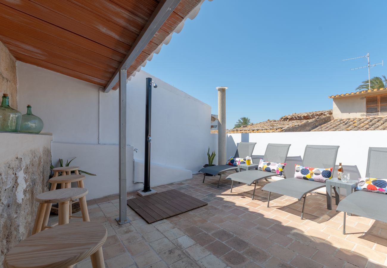 House in Alcudia - Ca Na Serrieta: Great house in Alcudia old town