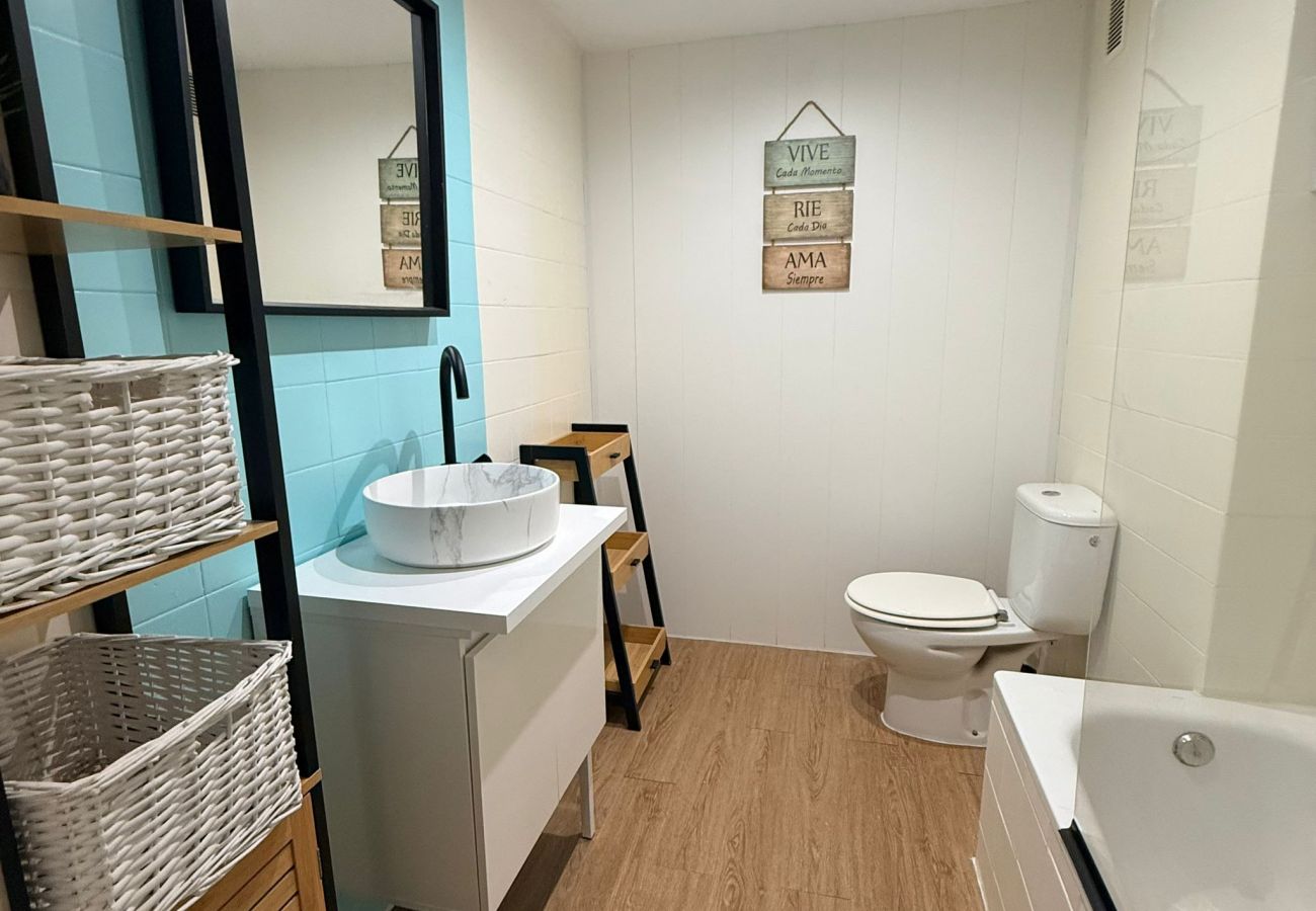 Studio in Málaga - Estudio Pepa Luna Algarrobo Beach