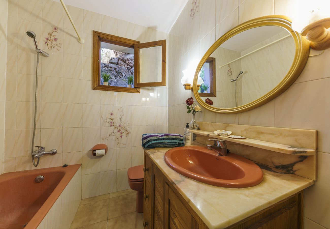 Chalet in Escorca - Cala Tuent