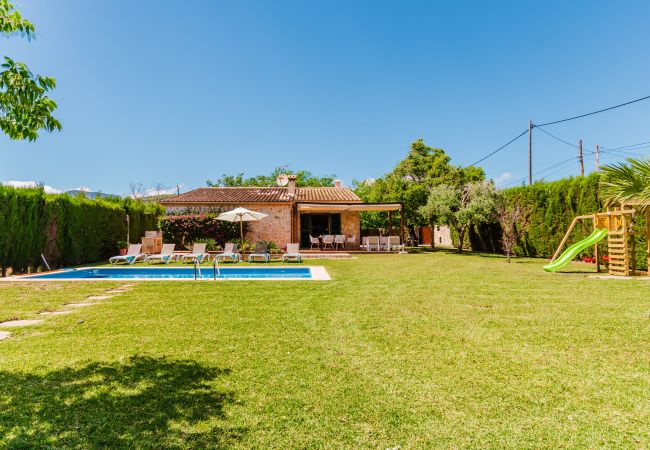 Domaine à Lloseta - Finca del Horts · Family finca with pool in a perfect location
