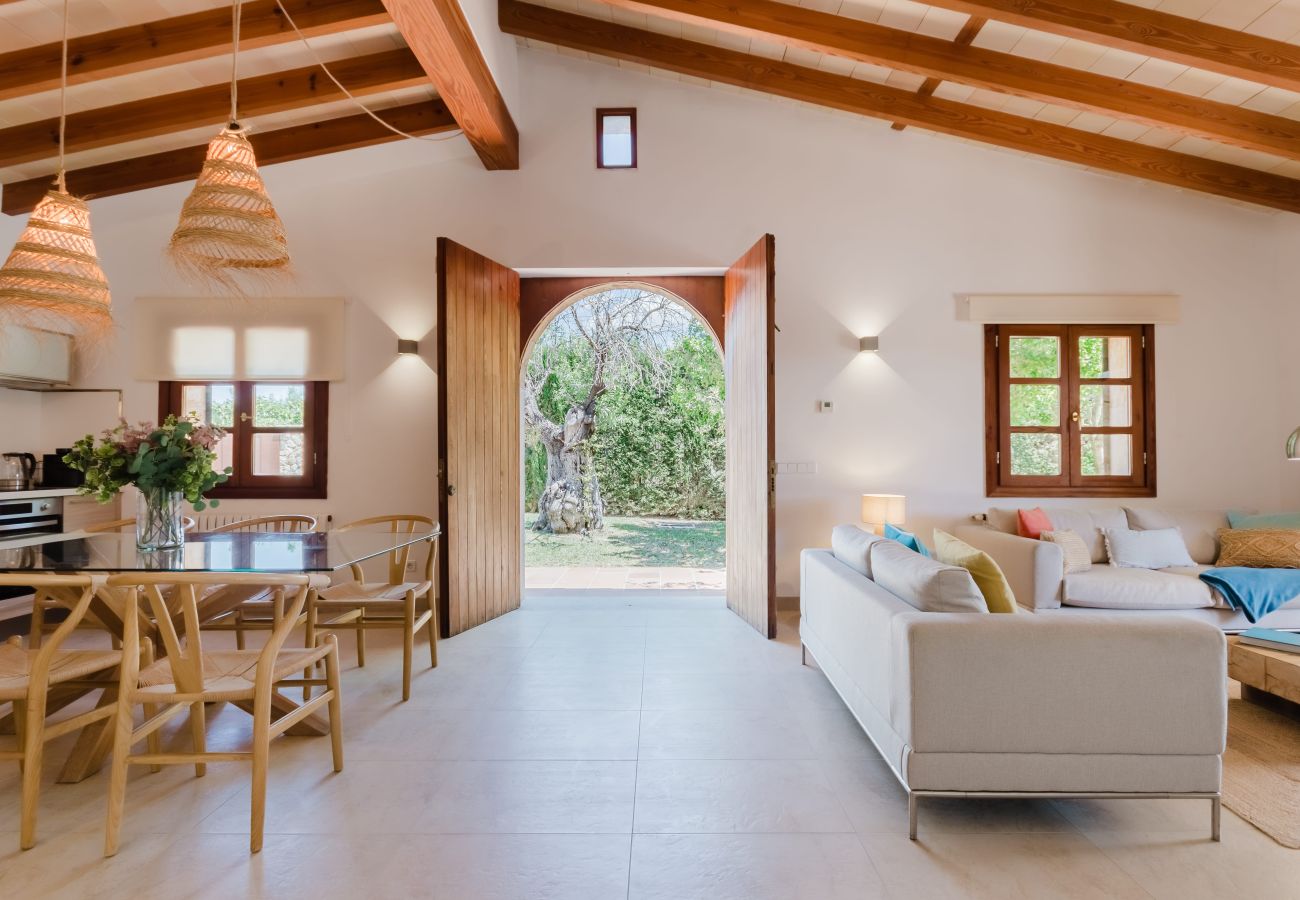 Domaine à Lloseta - Finca del Horts · Family finca with pool in a perfect location