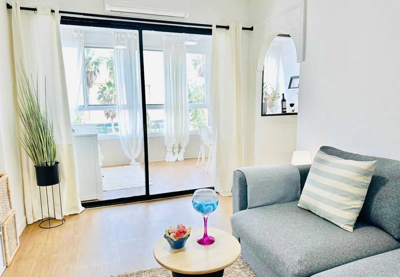 Studio a Málaga - Estudio Pepa Luna Algarrobo Beach