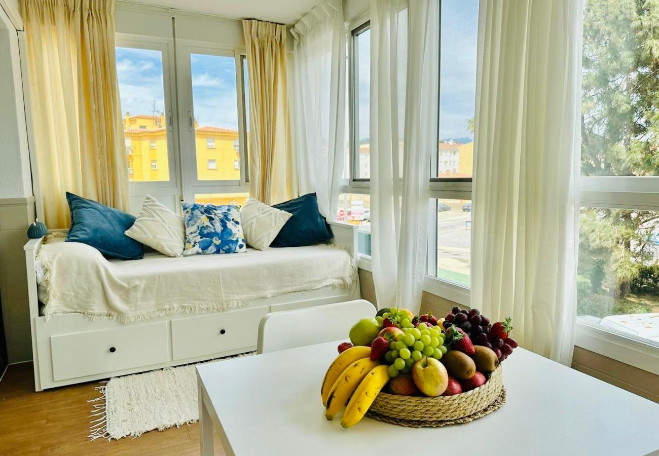 Studio a Málaga - Estudio Pepa Luna Algarrobo Beach