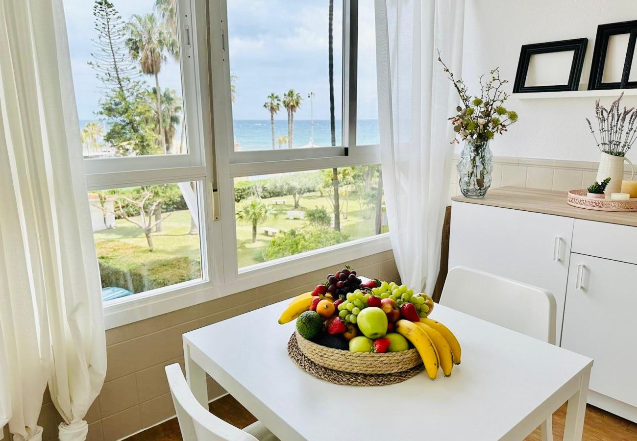 Studio a Málaga - Estudio Pepa Luna Algarrobo Beach