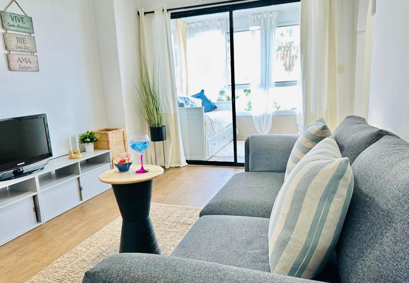 Studio a Málaga - Estudio Pepa Luna Algarrobo Beach