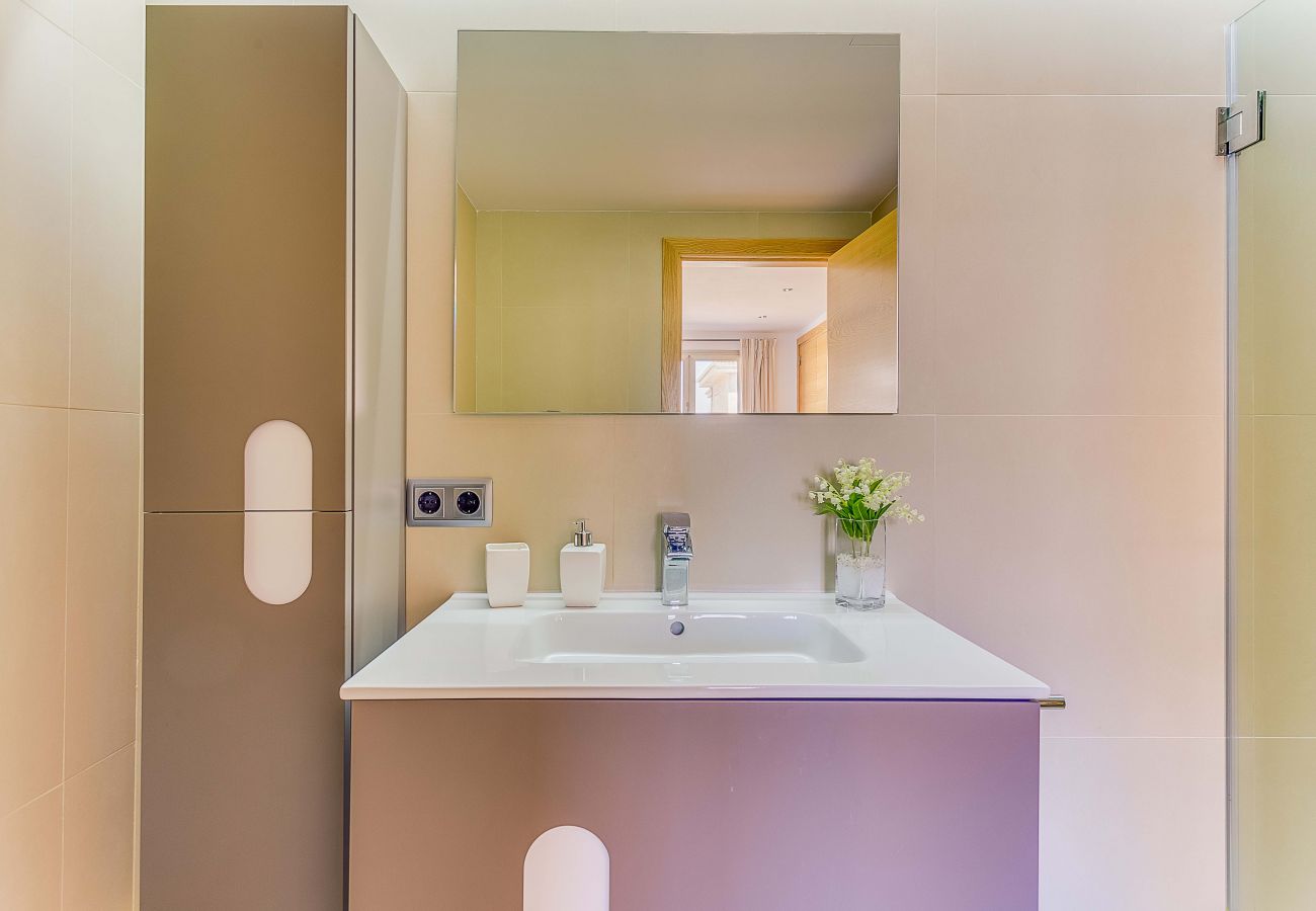 Apartamento em Can Picafort - Ca Na Xisca I: Modern apartment near the beach