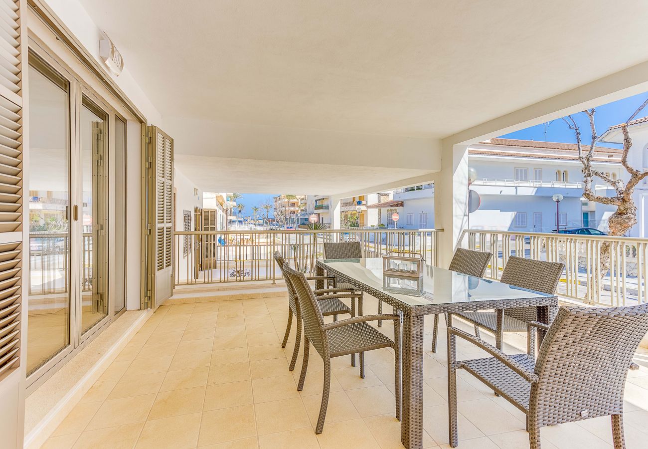 Apartamento em Can Picafort - Ca Na Xisca I: Modern apartment near the beach
